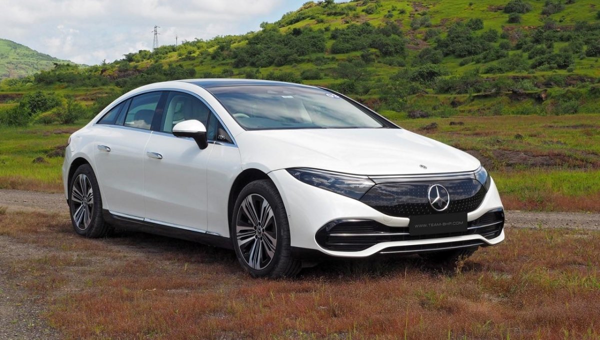 Mercedes-Benz EQS 2025: A Perfect Blend of Luxury, Power And Future Tech with 857 km Range Rs1.62 Crore