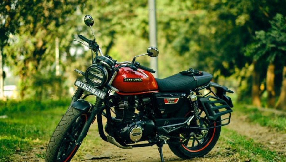 Honda CB350 Launched in India, Retro Cruiser with 42.17 kmpl Mileage, Priced at Rs 2.14 Lakh
