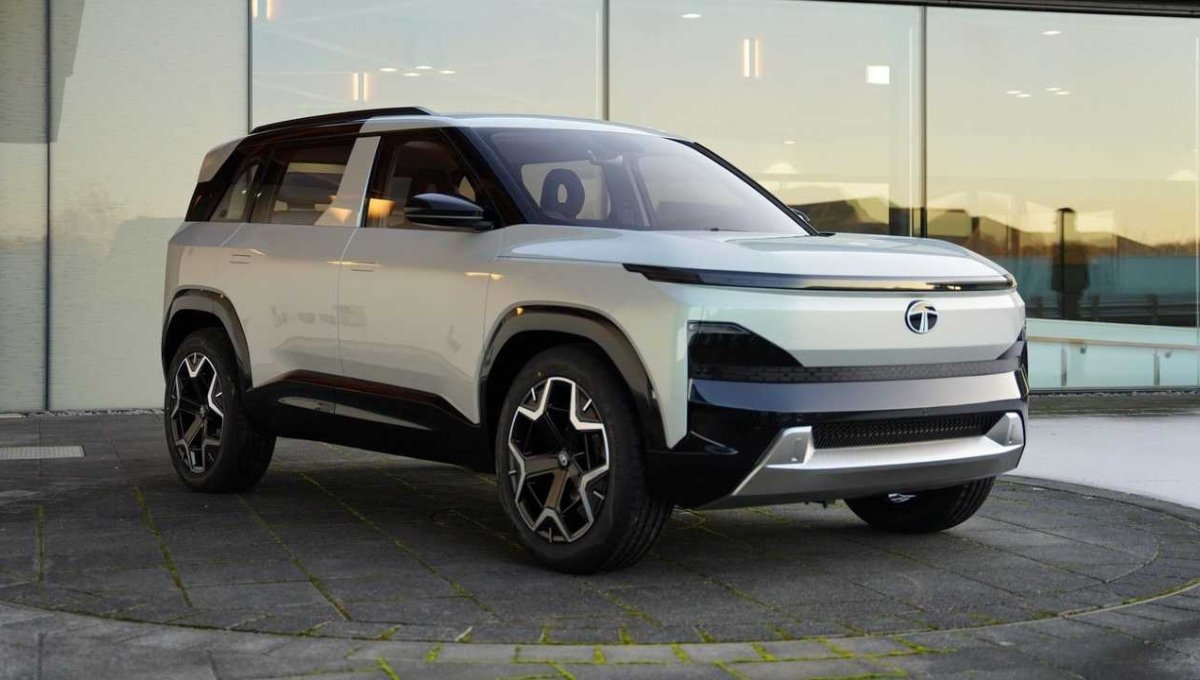 Tata Sierra 2025: Where Legacy Meets Innovation, Priced from Rs 25 Lakh, Offers Over 400km Mileage