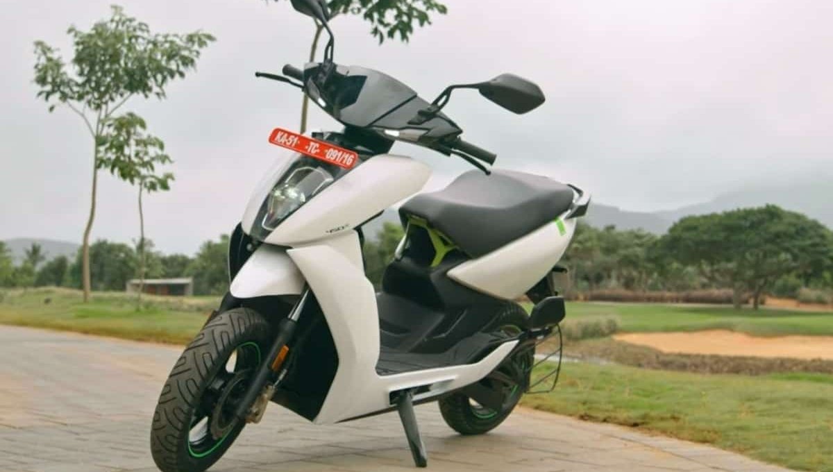 Ather 450X: Smart Looks, Bold Performance with 126 km Range at Rs 1.40 Lakh