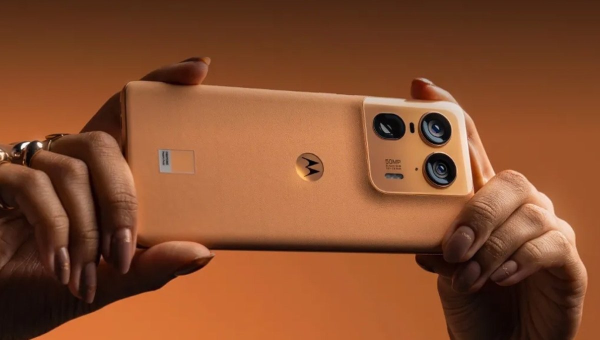 Motorola Edge 50 Ultra 5G: Budget Flagship with 144Hz Display, 125W Fast Charging And 40H Battery, Just ₹48,999