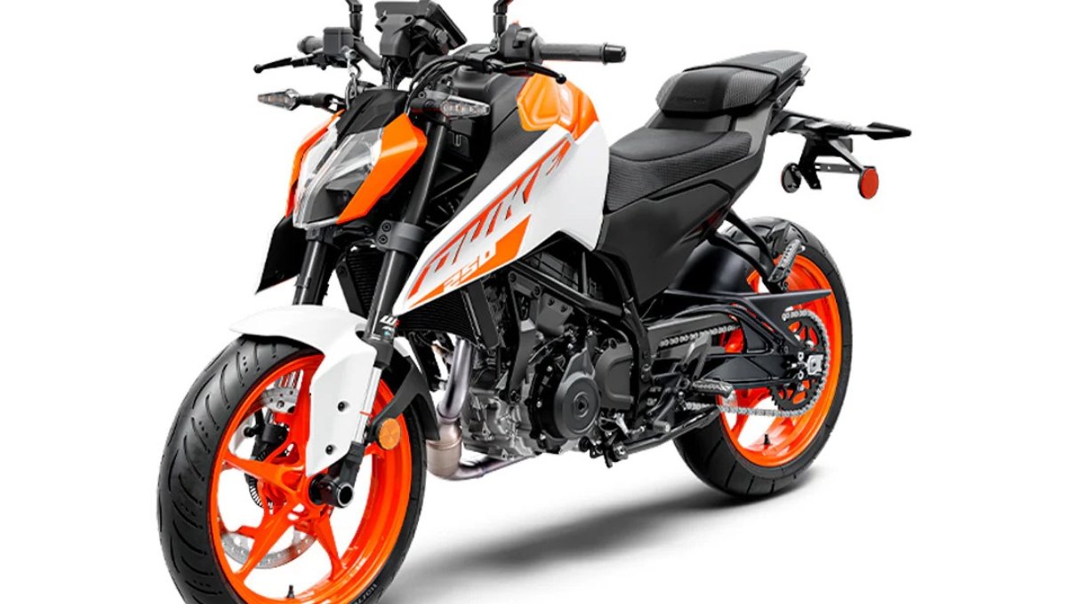KTM 250 Duke: A Performance Beast with 30 kmpl Mileage, Starting from Rs 2.39 Lakh (Ex-Showroom)