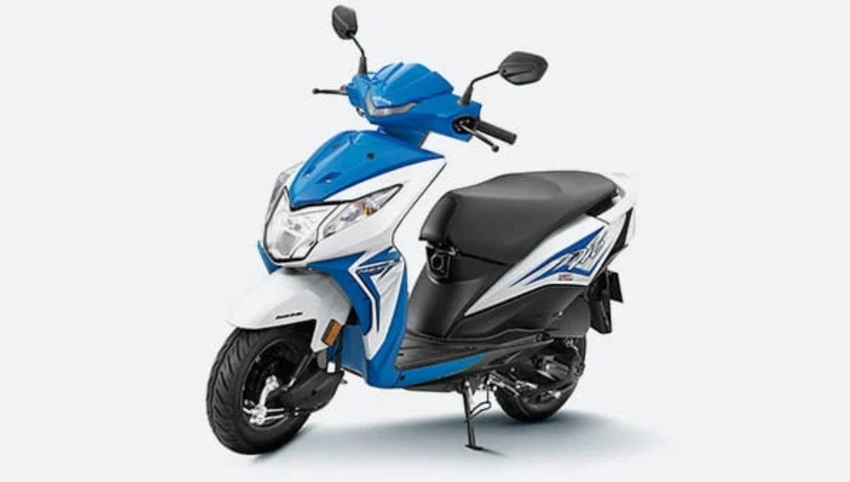 Honda Dio: A Perfect Blend of Style, Trust and 50 kmpl Mileage at Just Rs 74,235