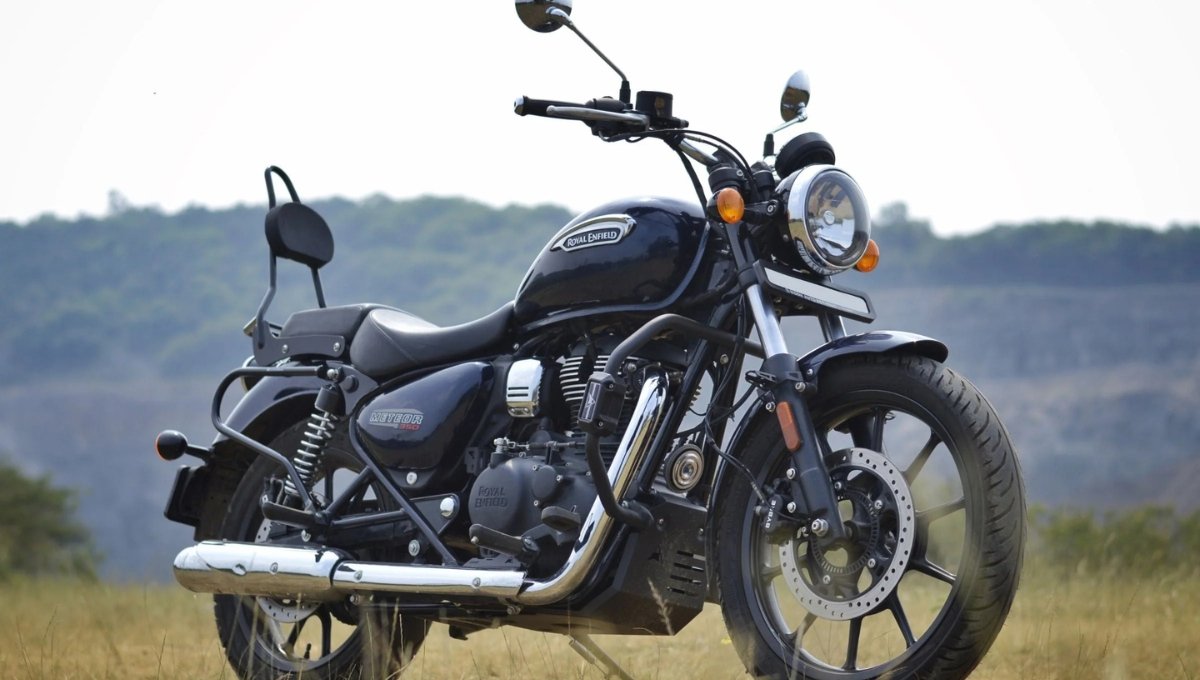 Royal Enfield Meteor 350: Stylish Cruiser with 41.88 kmpl Mileage Starting at Rs 2.05 Lakh
