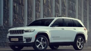 Jeep Grand Cherokee, Where Luxury Meets Performance 10 kmpl Mileage Rs 80 Lakh Onwards