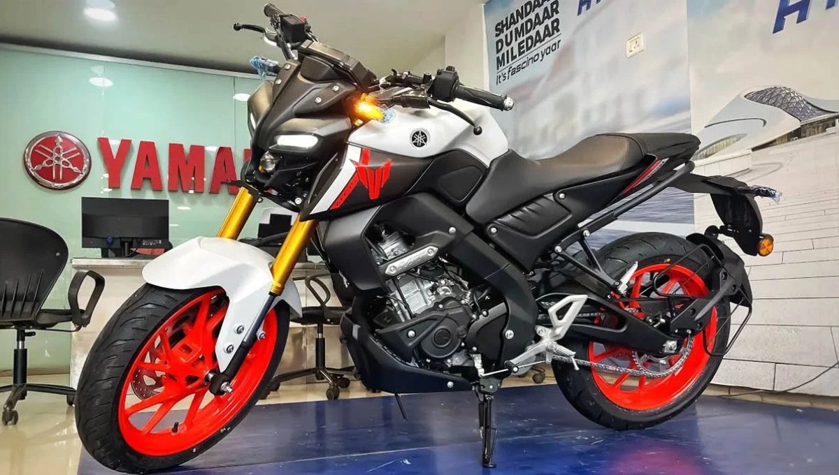 Yamaha MT 15 V2: A Power-Packed Performance and Impressive 56.87 kmpl Mileage at Rs1.68 Lakh