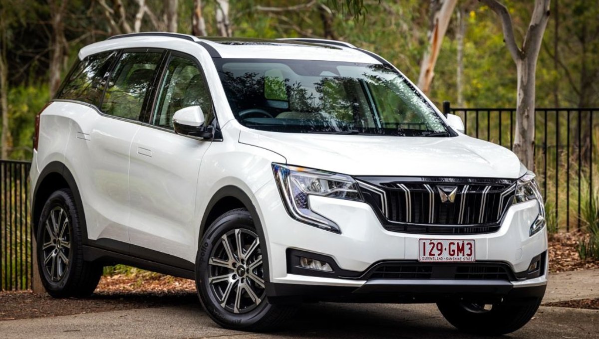 Mahindra XUV700: 7 Airbags, 627km Range And Blaze Edition Style, All Under ₹26 Lakh