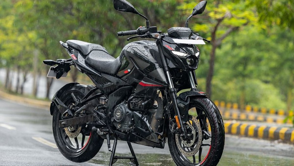 Bajaj Pulsar N160: Style, Speed And Tech in One Ride, 59.11 kmpl, Rs 1.31 Lakh Only