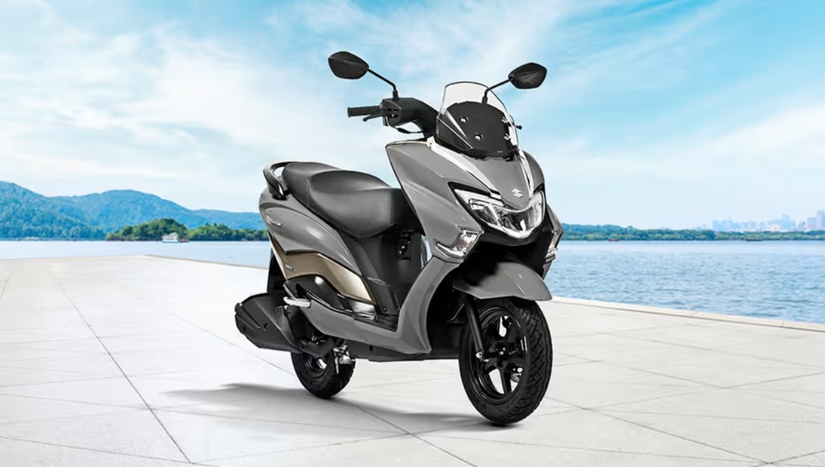 Suzuki Burgman Street: Style Meets Comfort With 48 kmpl Mileage at Rs 96,000