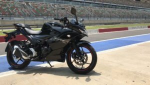 Suzuki Gixxer SF 2025: Speed Meets Style with Smart Performance