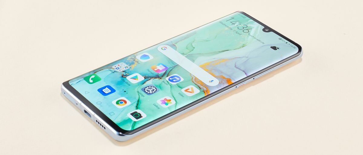 Huawei P30 Pro: Returns with a Bang, Stunning Camera, Long Battery Life And Premium Look at Just Rs 39,999