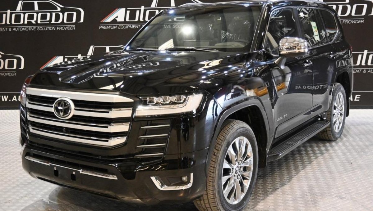 Toyota Land Cruiser 300