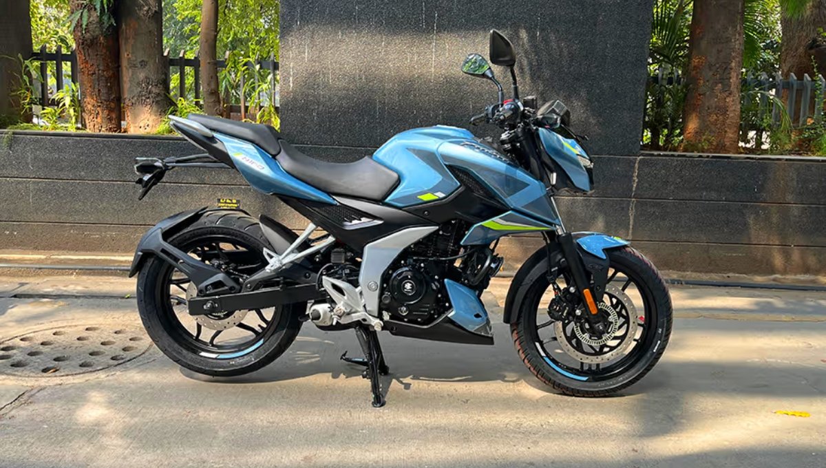 Bajaj Pulsar N160