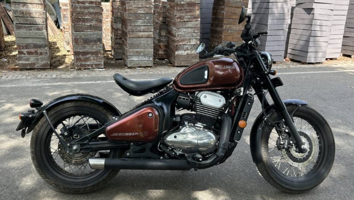 Jawa 42 Bobber
