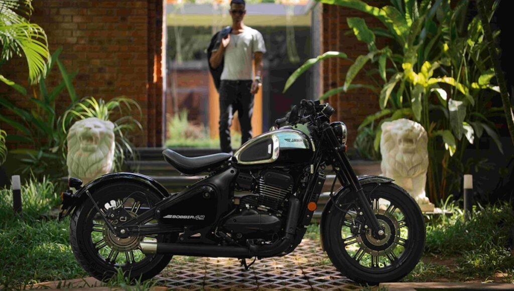 Jawa 42 Bobber