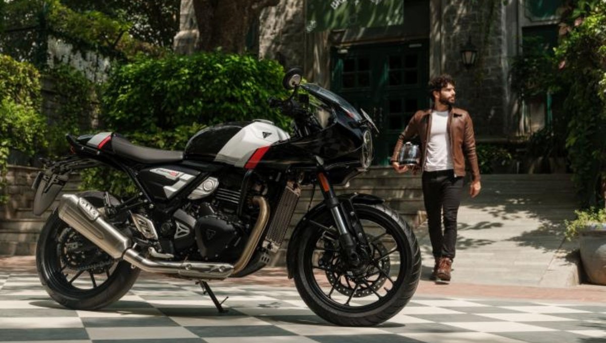 Triumph Thruxton 400