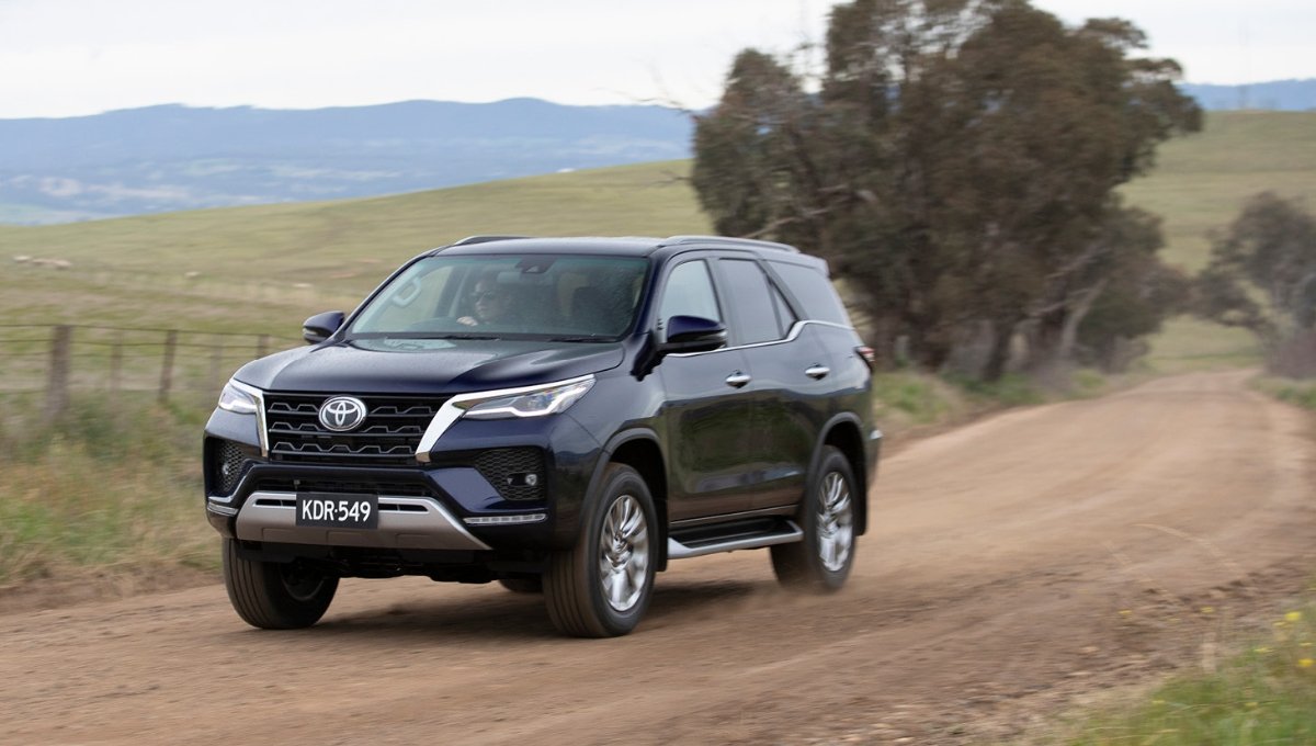 Toyota Fortuner 