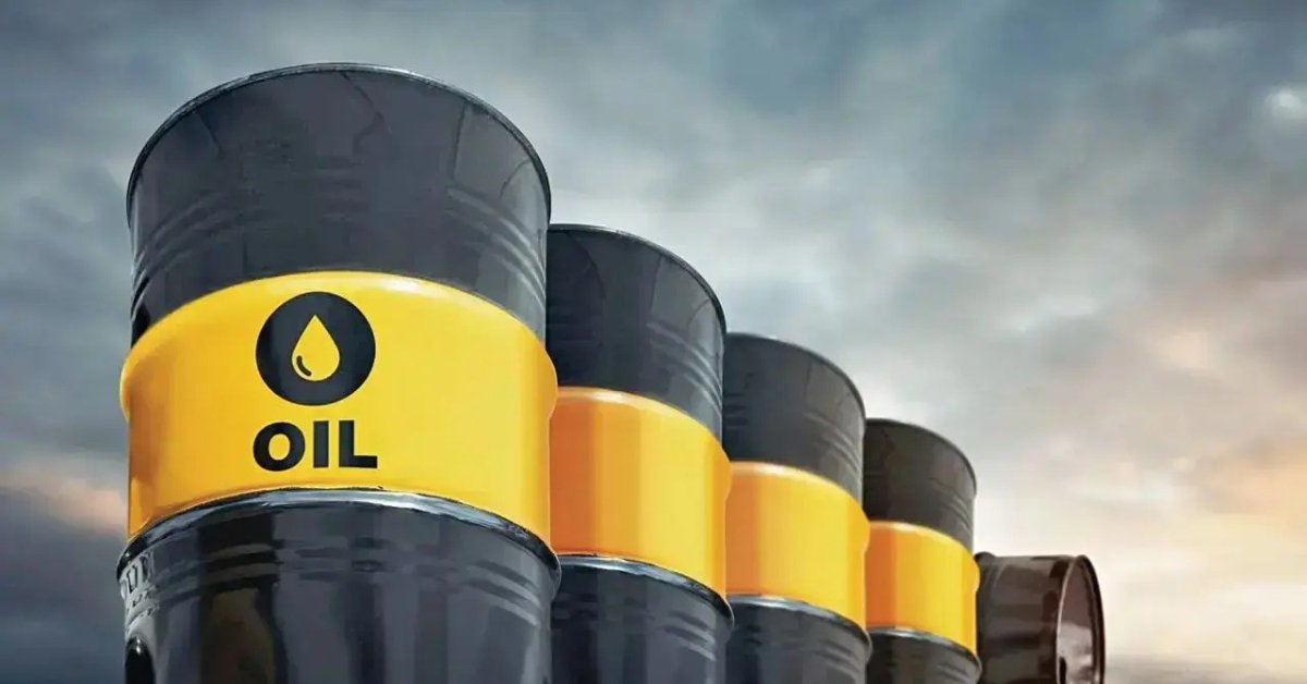 Oil Prices Fall Over 5%
